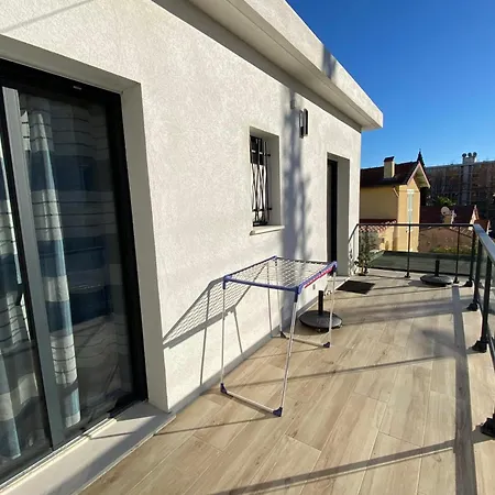 06bb - Lovely Flat 300m From The * Cagnes-sur-Mer